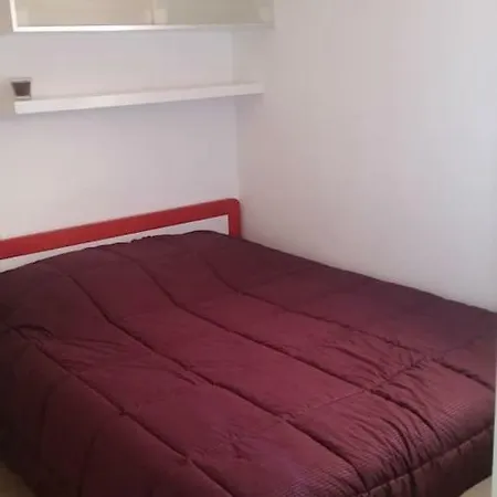 Apartment T1 Port Santa Lucia
